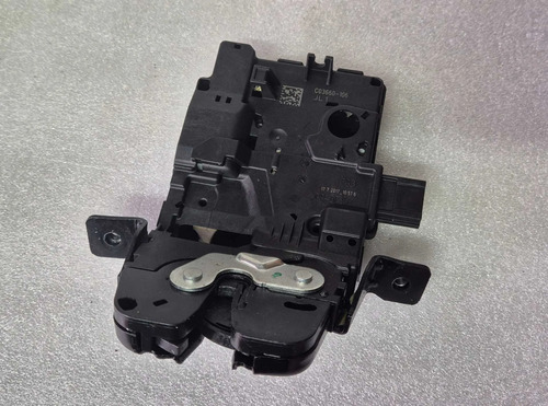 Fechadura Tampa Traseira Jaguar Xe 2.0 P250 2017/2018