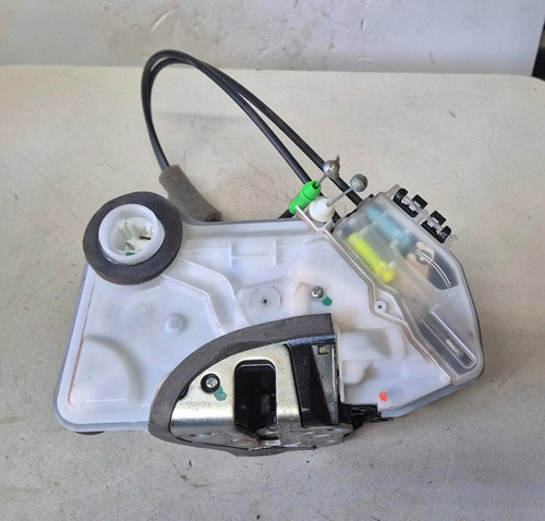 Fechadura Porta Dianteira Esquerda Toyota Hilux 2.8 2022 - Imagem 3