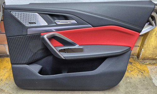 Forro De Porta Dianteiro Direito Bmw X2 M35i 2025 - Imagem 5