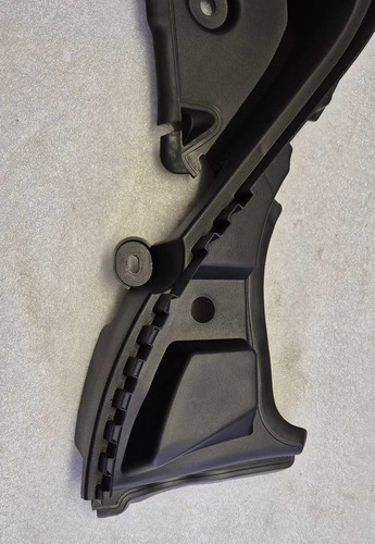 Acabamento Esquerdo Paralama Churrasqueira Bmw X2 M35i 2025 Cinza - Imagem 3
