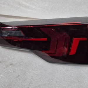 Lanterna Tampa Traseira Direita Bmw X2 M35i 2025/2026 Direito/passageiro Vermelho