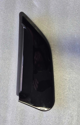 Acabamento Externo Traseiro Esquerdo Bmw X2 M35i 2025 Cinza - Imagem 2