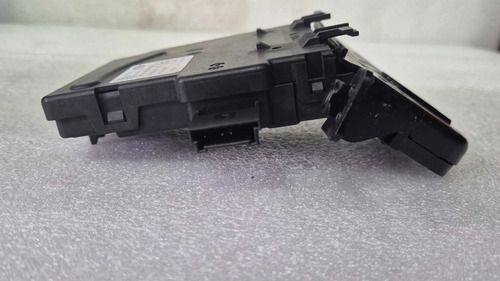 Fechadura Tampa Traseira Jaguar Xe 2.0 P250 2017/2018 - Imagem 5