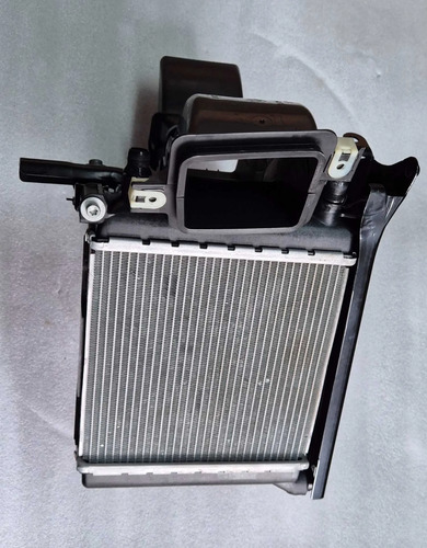 Radiador Água Auxiliar Esquerdo Duto Freio Bmw X2 M35i 2025 - Imagem 4