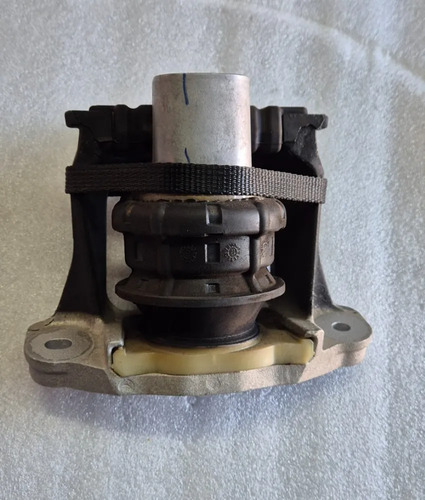 Coxim Motor Volvo Xc60 T8 Hìbrida 2023/2024 - Imagem 3