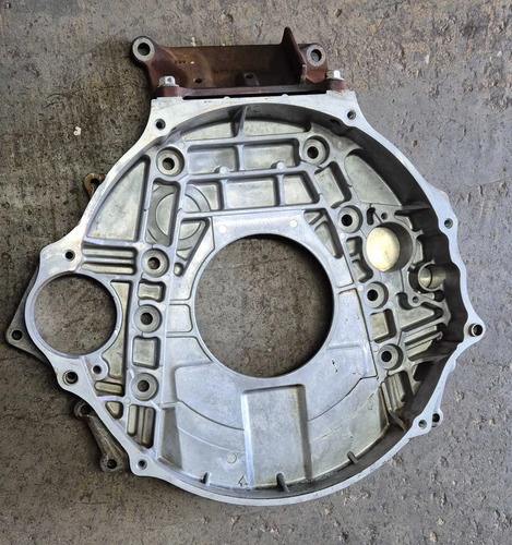 Capa Seca Flange Motor Dodge Ram 6.7 2019/2023 5589780 Preta - Imagem 3