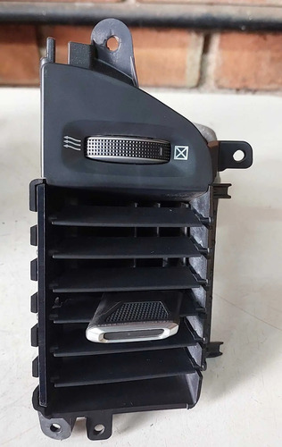 Difusor Ar Console Esquerdo Dodge Ram 2500 3500 2022/2023