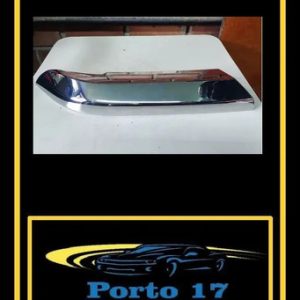 Friso Moldura Cromada Superior Direita Dodge Ram 3500 2022  Cromado