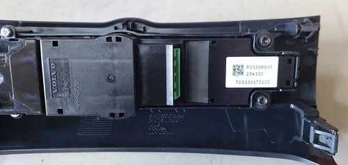 Comando Ar Botão Rádio Volvo Xc60 T8 Hìbrida 2024 P31398845 - Imagem 5