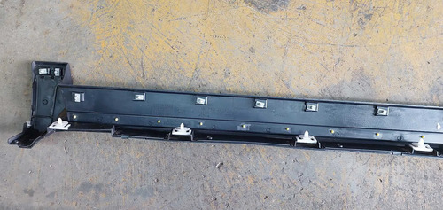 Spoiler Lado Direito Gm Equinox Premier 2018/2022 Preto - Imagem 3