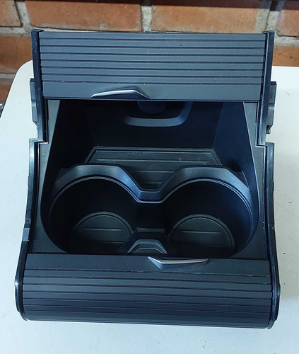 Porta Copos Objetos Console Bmw X2 S-drive 2.0 2019 Preto - Imagem 5