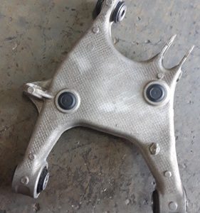 Balança Bandeja Traseira Esquerda Bmw 550i F10 4.4 V8 2012