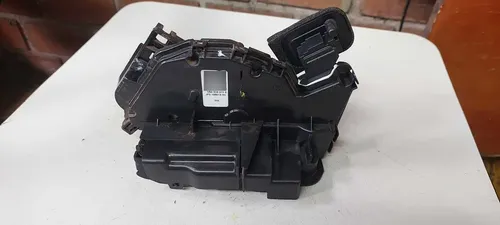 Fechadura Porta Traseira Esquerda Vw Passat Tsi 2.0 2019