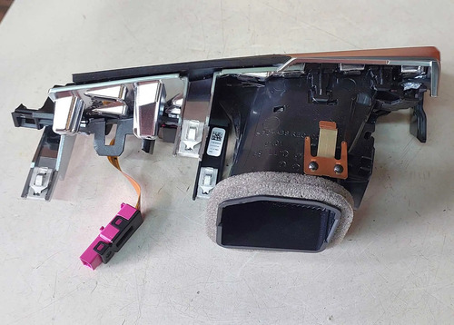 Difusor Ar Lado Esquerdo Bmw 320i G20 M Sport 2023 - Imagem 2
