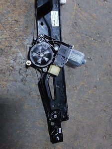 Máquina De Vidro Traseira Direita Bmw X2 1.5 3cc 2021