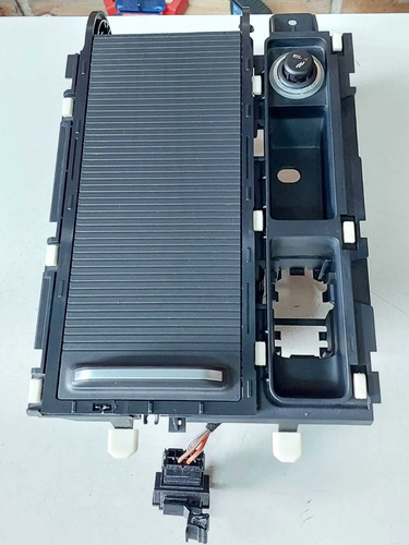Porta Copos Esteira Console Passat Tsi 2019 Preto