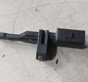 Sensor Abs Traseiro Esquerdo Audi Q3 1.4 Tfsi 2021