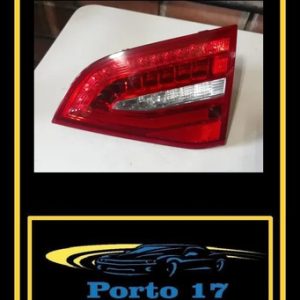 Lanterna Tampa Traseira Direita Audi A4 Avant 2015