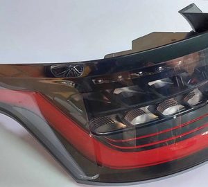 Lanterna Traseira Esquerda Range Rover Sport Hse 2019/2020 Esquerdo/motorista Vermelha
