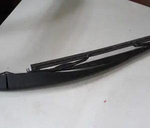 Braço Limpador Traseiro Peugeot 208 2014/2017 Sem Palheta
