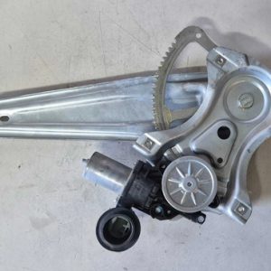 Maquina Vidro Traseira Esquerda Toyota Hilux 2.8 2022