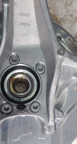 Montante Cubo Dianteiro Direito Volvo Xc60 T8 Hìbrida 2024 - Imagem 4