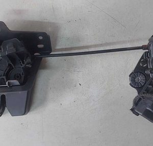 Fechadura Tampa Traseira Volvo Xc40 1.5 T5 2022