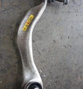 Braço Suspensão Dianteiro Esquerdo Bmw 550i F10 4.4 V8 2012