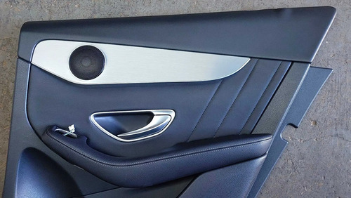 Forro De Porta Traseiro Direito Mercedes Glc250 2017/2018 - Imagem 3