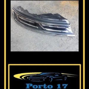 Farol Superior Lado Direito Com Friso C4 Cactus 2019