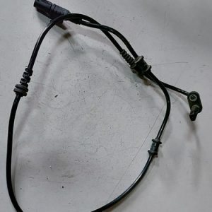 Sensor Abs Dianteiro Direito Cla 250 4matic A2465402510