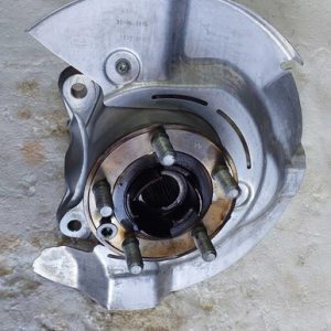Montante Cubo Dianteiro Esquerdo Discovery Sport 2.0 2015