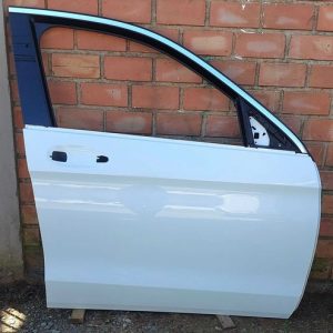 Porta Dianteira Direita Mercedes Glc250 2017/2018 Dianteira Direito Branca