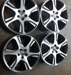 Jogo De Rodas Volvo Xc60 T5 2012 Aro 18