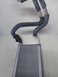 Radiador Ar Quente Velar 2.0 Hìbrida 2023