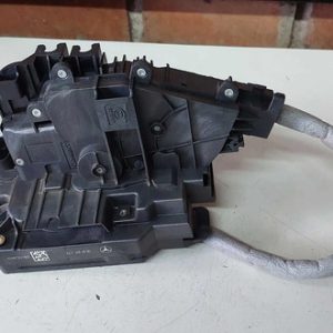 Fechadura Porta Dianteira Direita Mercedes Glc 250 2.0 2018