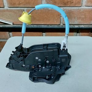 Fechadura Porta Dianteira Esquerda Bmw 320i M G20 2020
