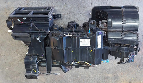 Caixa Ar Forçado Condicionado Dodge Ram Longhorn 3500 2022