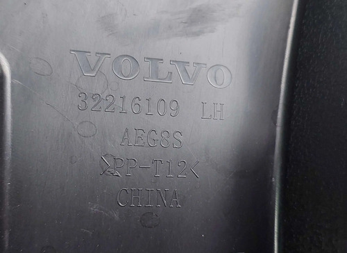 Acabamento Paralama Esquerdo Volvo Xc60 2023/2024 32216109 - Imagem 4