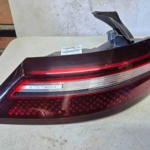 Lanterna Traseira Esquerda Byd Mini Dolphin 2025 Esquerdo/motorista Vermelho