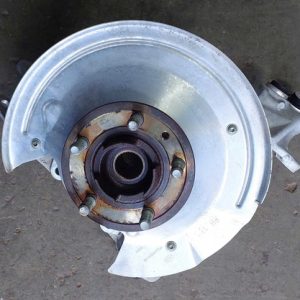 Cubo Traseiro Direito Montante Range Rover Sport 3.0 V6 2020