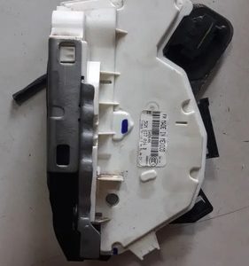Fechadura Porta Dianteira Direita Golf Gti 2019