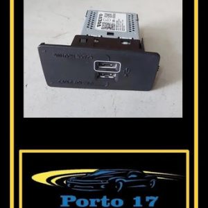 Entrada Tomada Usb Volvo Xc90 T6 2019 Momentum 2019