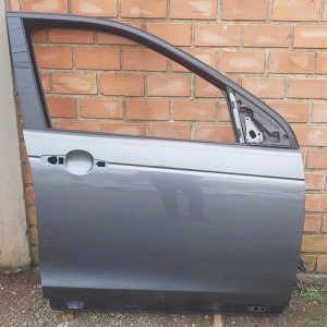Porta Dianteira Direita Discovery Sport Hse 2015/2019 Dianteira Direito Cinza