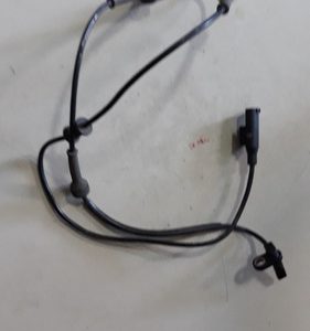 Sensor Abs Dianteiro Direito/esquerdo Fiat 500 Cult 1.4 8v