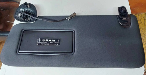 Quebra Sol Esquerdo Dodge Ram Longhorn 3500 2022