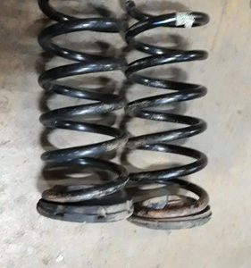 Mola Traseira Traseira Captiva 3.6 V6 2009 Par