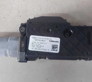 Motor Teto Solar Ram 1500 V8 Night Edition 2024