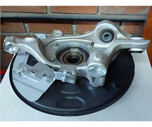 Montante Cubo Traseiro Direito Mercedes Glc250 2.0 2017/2018 - Imagem 2