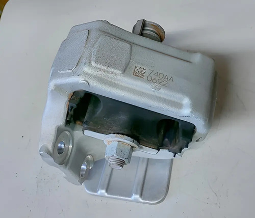 Coxim Motor Direito Dodge Ram 2500 3500 6.7 2022/2023 - Imagem 2